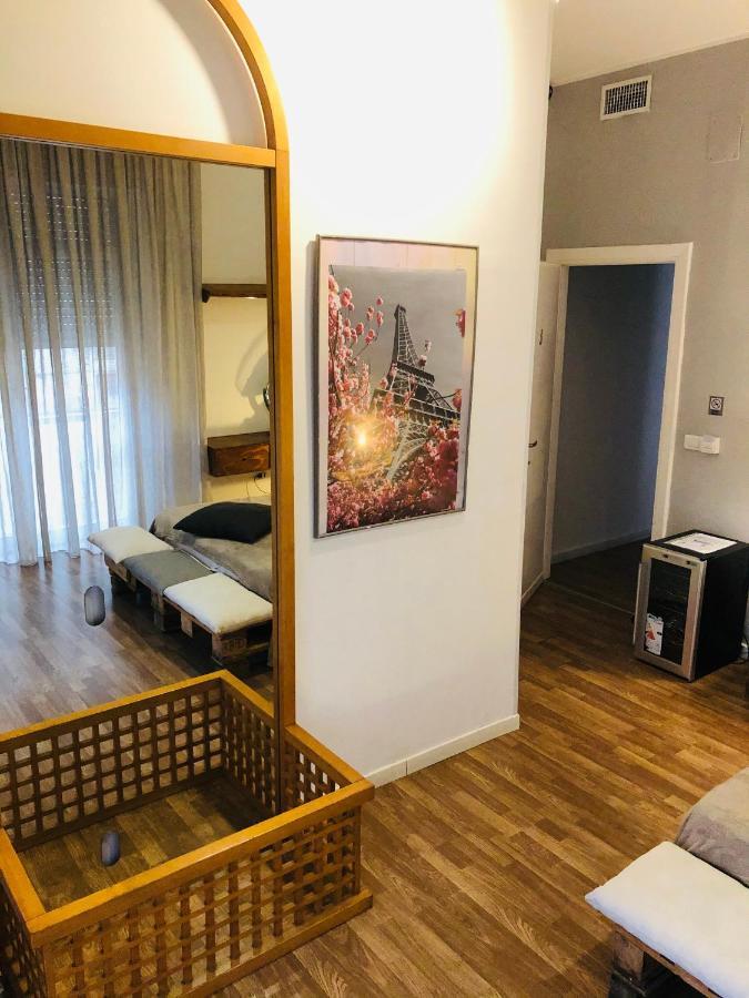 B&B Degli Artisti Suite Λέτσε Εξωτερικό φωτογραφία