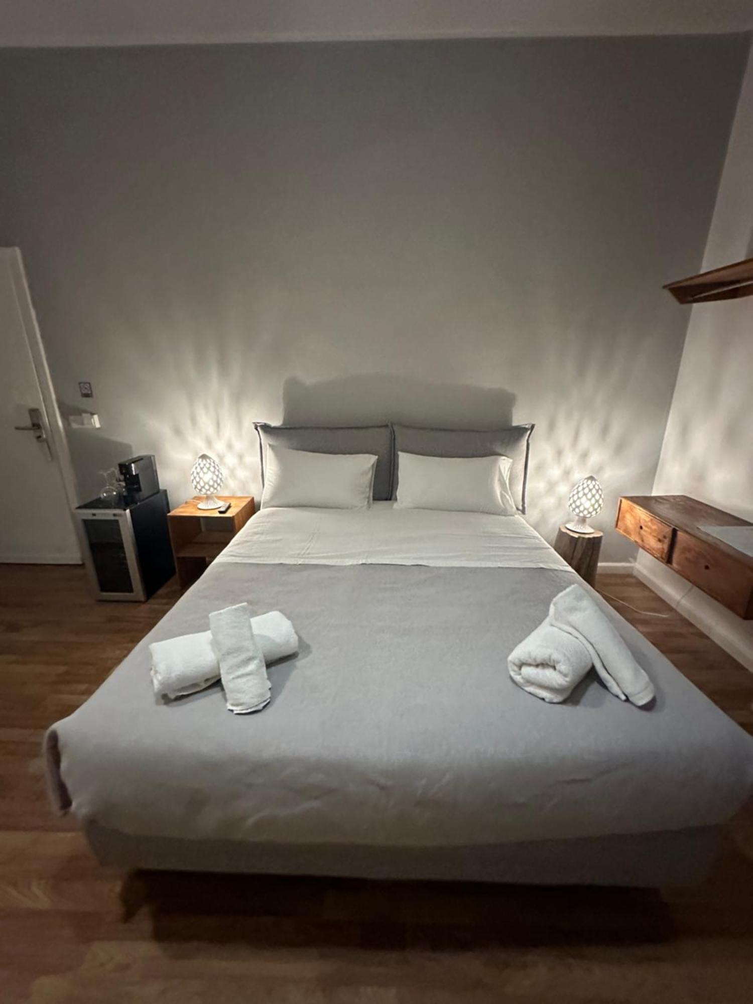B&B Degli Artisti Suite Λέτσε Εξωτερικό φωτογραφία
