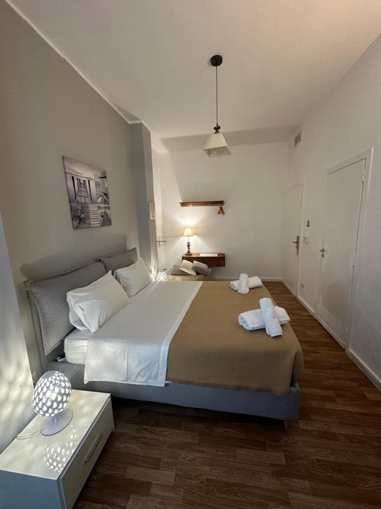 B&B Degli Artisti Suite Λέτσε Εξωτερικό φωτογραφία