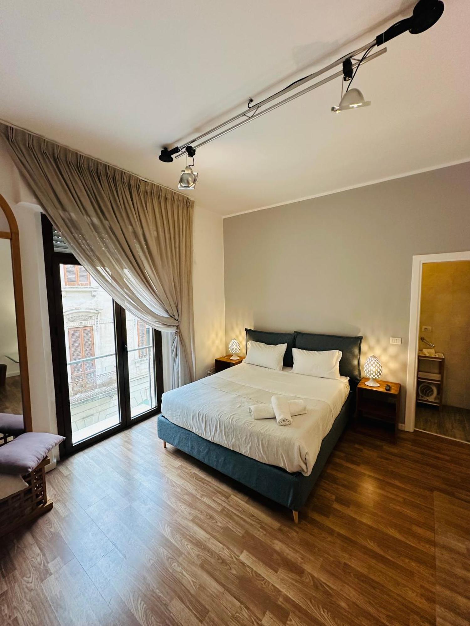 B&B Degli Artisti Suite Λέτσε Εξωτερικό φωτογραφία