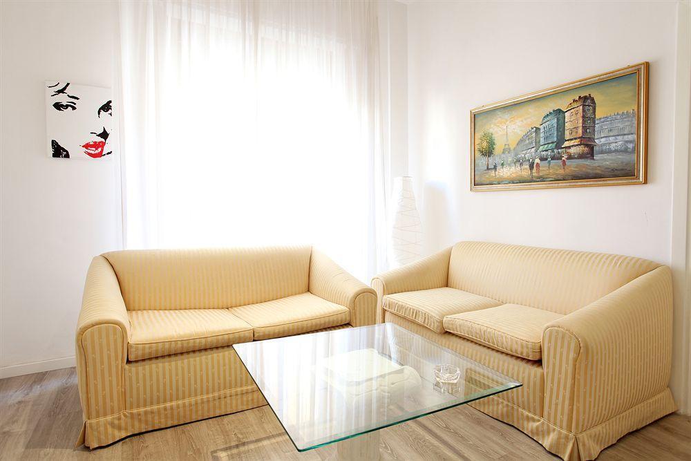 B&B Degli Artisti Suite Λέτσε Εξωτερικό φωτογραφία