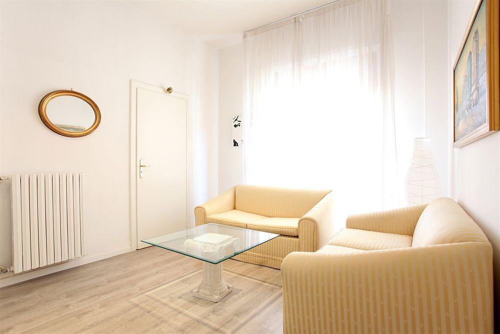 B&B Degli Artisti Suite Λέτσε Εξωτερικό φωτογραφία