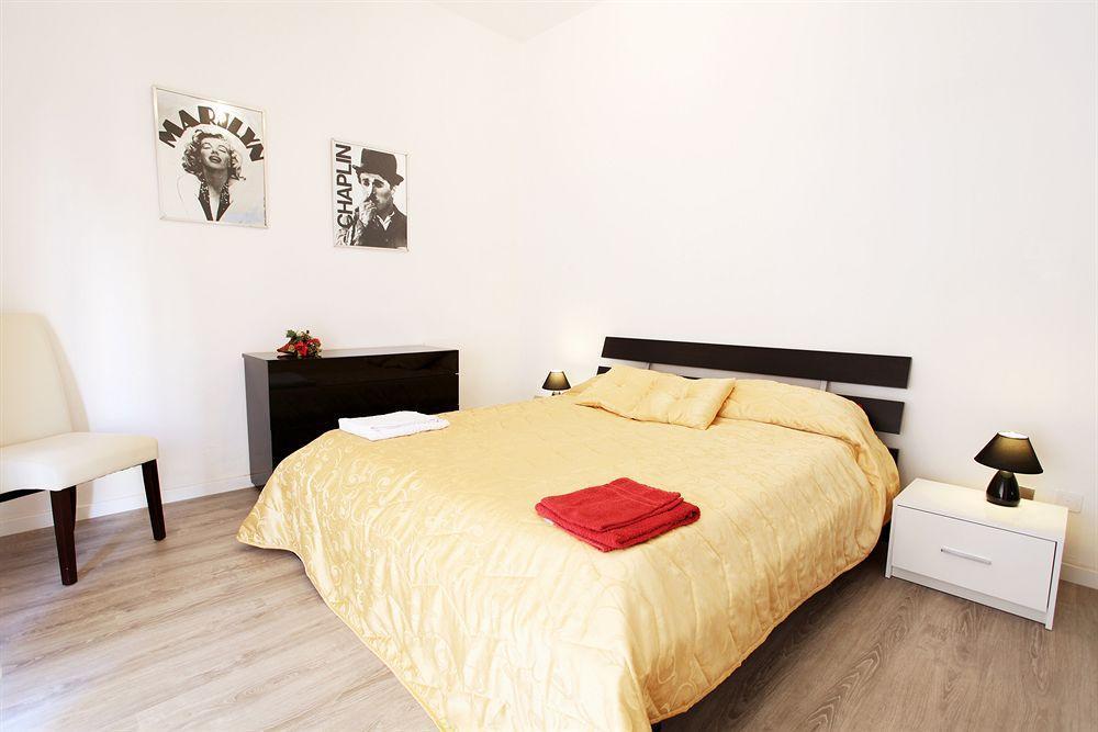 B&B Degli Artisti Suite Λέτσε Εξωτερικό φωτογραφία